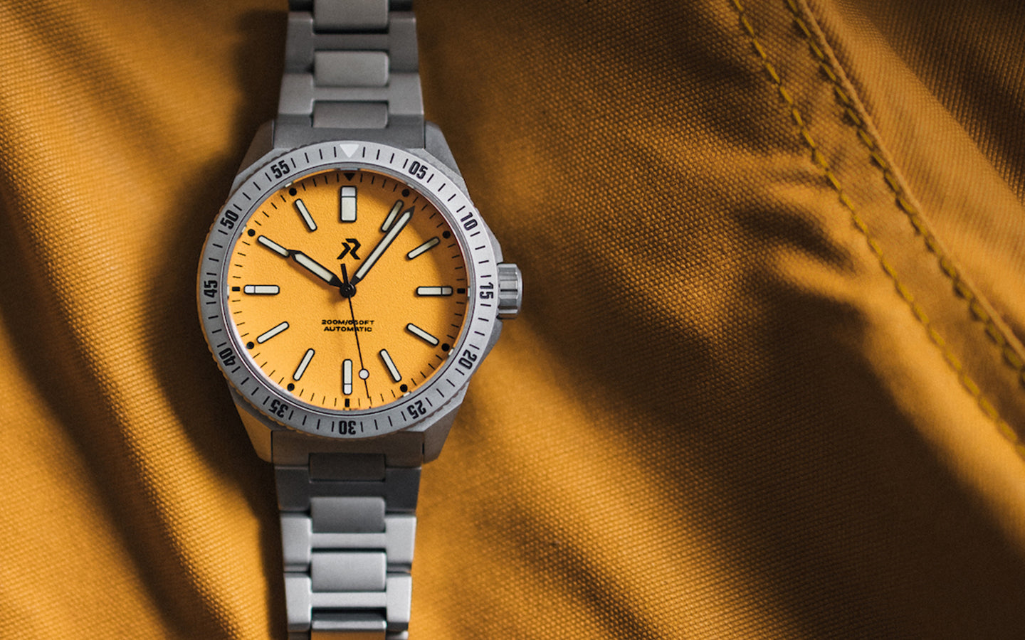 ENDEAVOUR - Medallion Yellow – RZE Watches