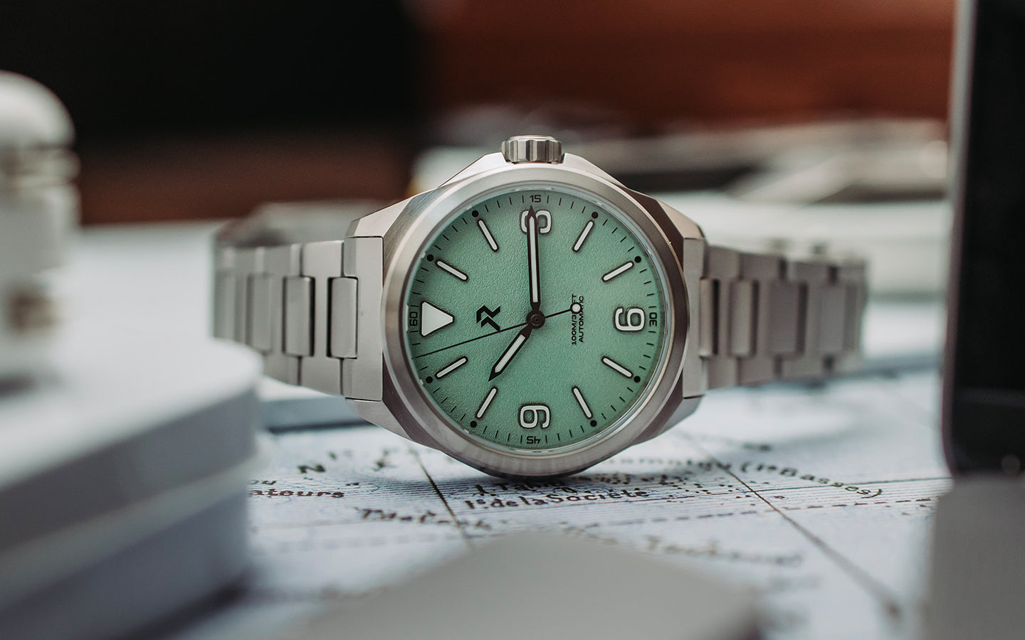 RESOLUTE - Mint Green – RZE Watches